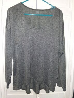 Champion Women's Gray And Black Heathered Long Sleeve Athletic Tunic Top
